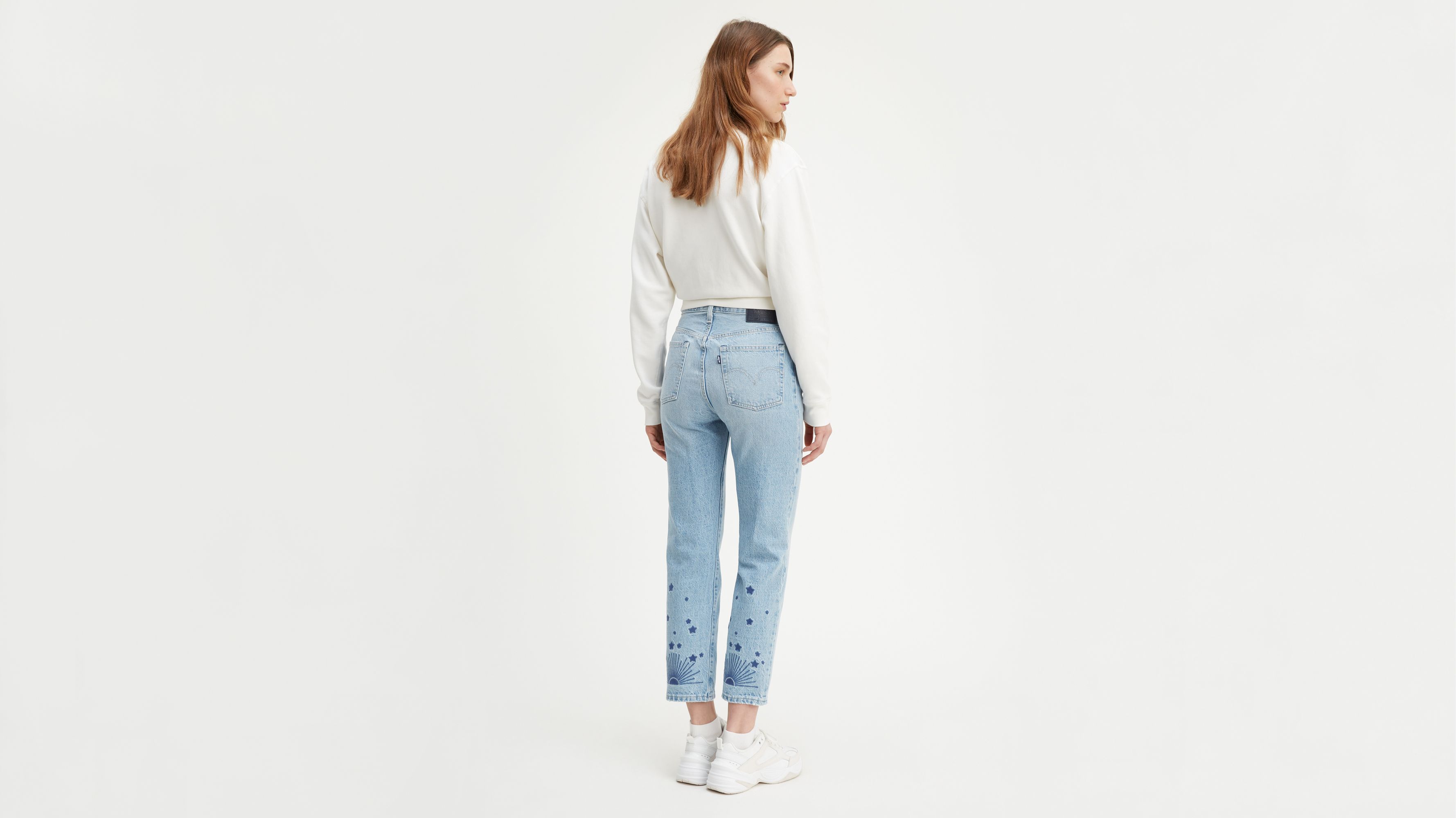 cropped levis 501