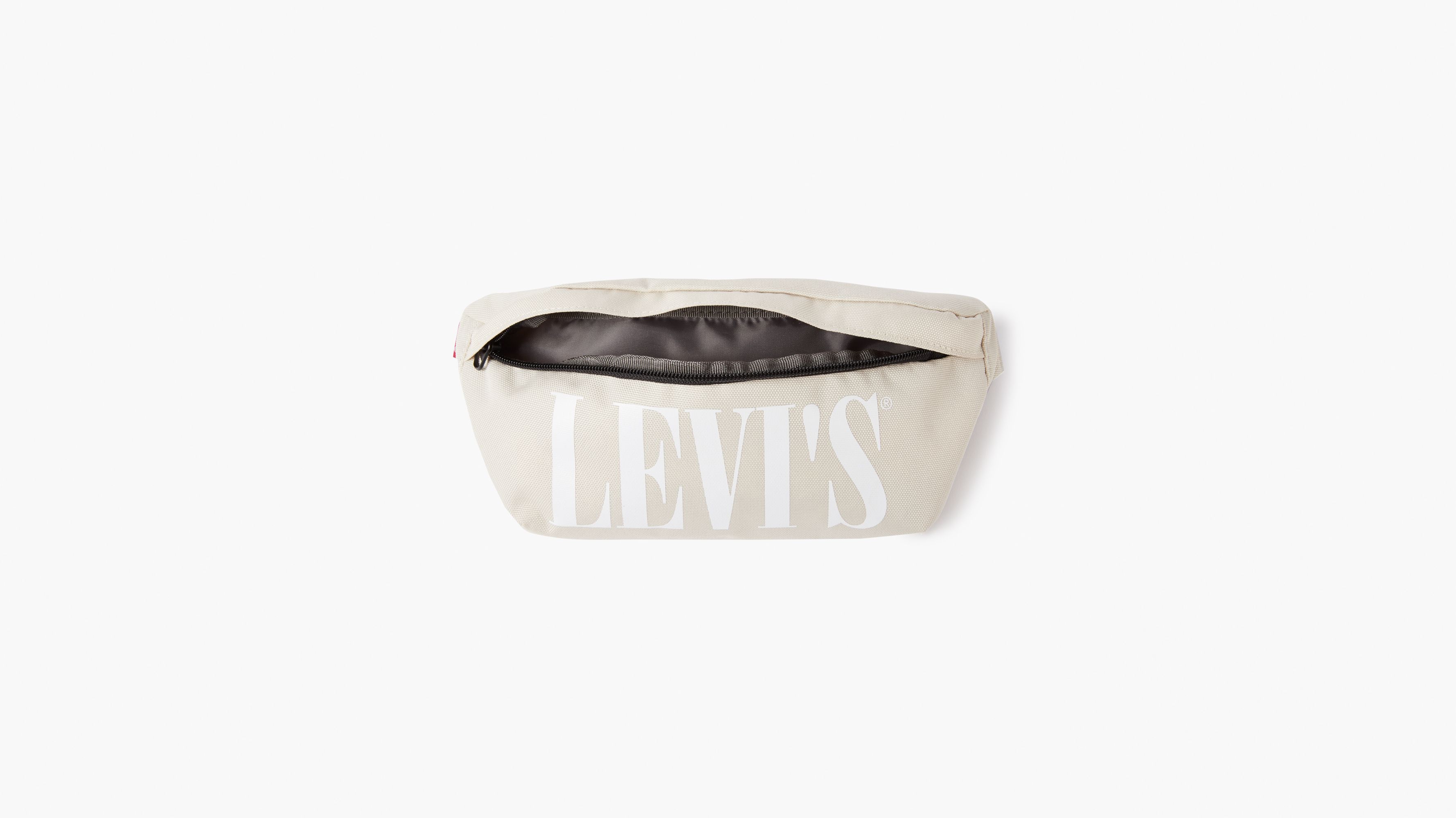 levis banana sling