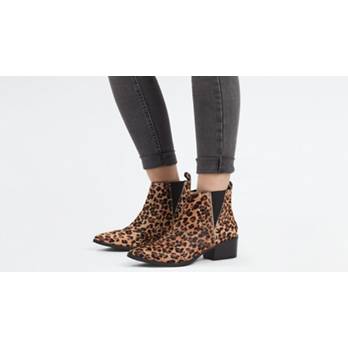 Gaia Leopard Shoes 6