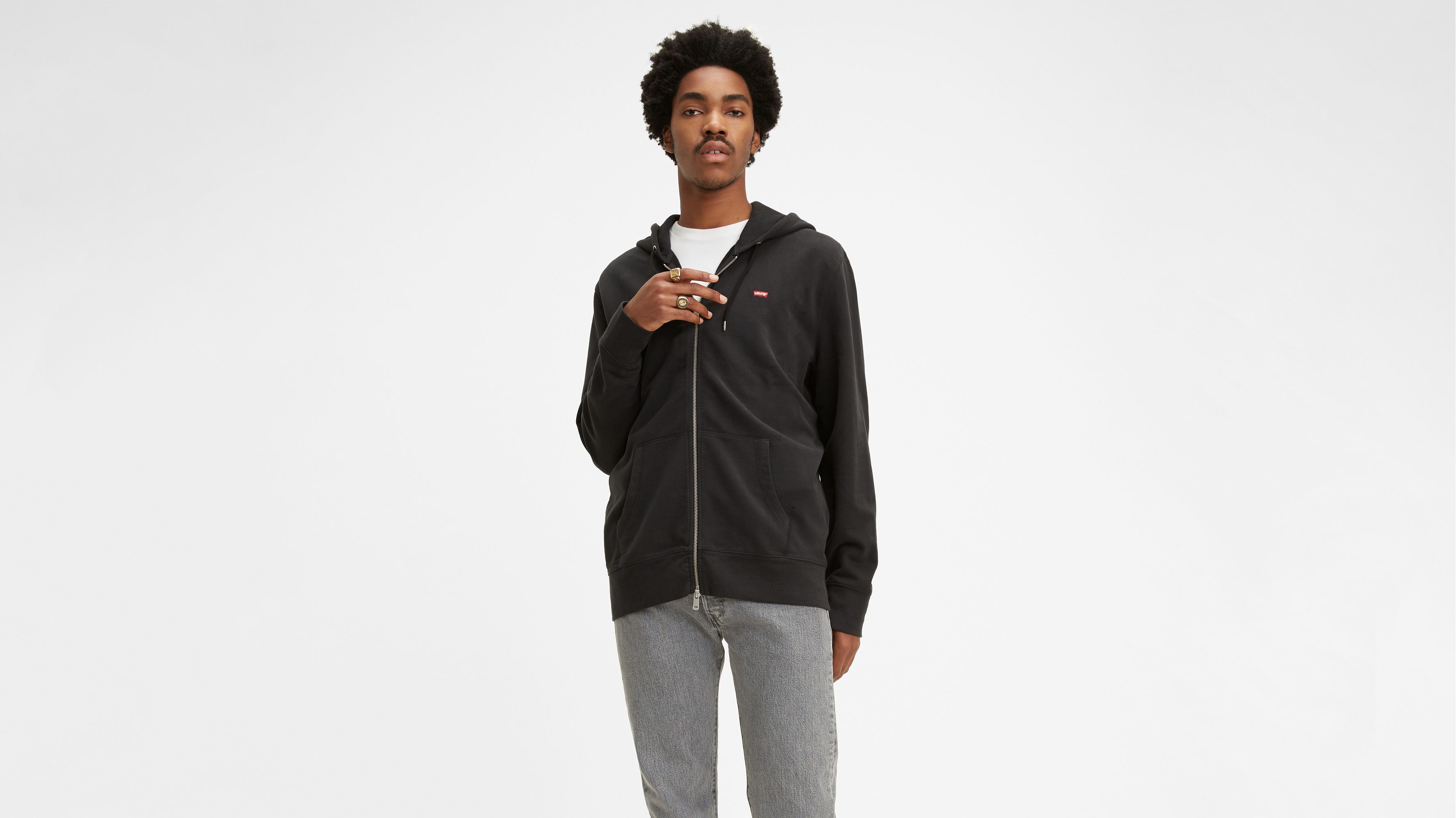 Levi’s® Chest Logo Zip Hoodie 1