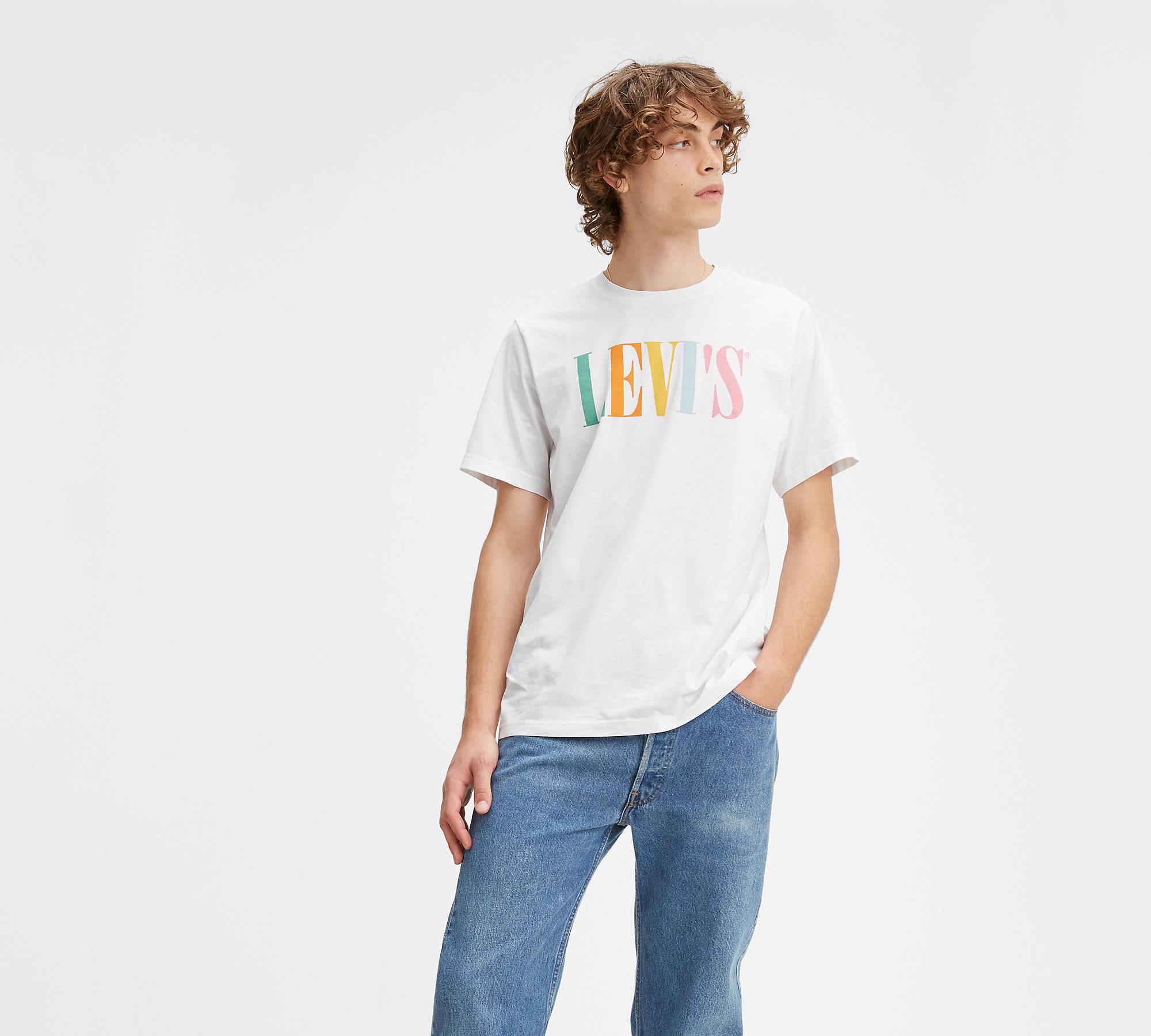 90's Serif Logo Relaxed Graphic Tee Shirt - White | Levi's® US