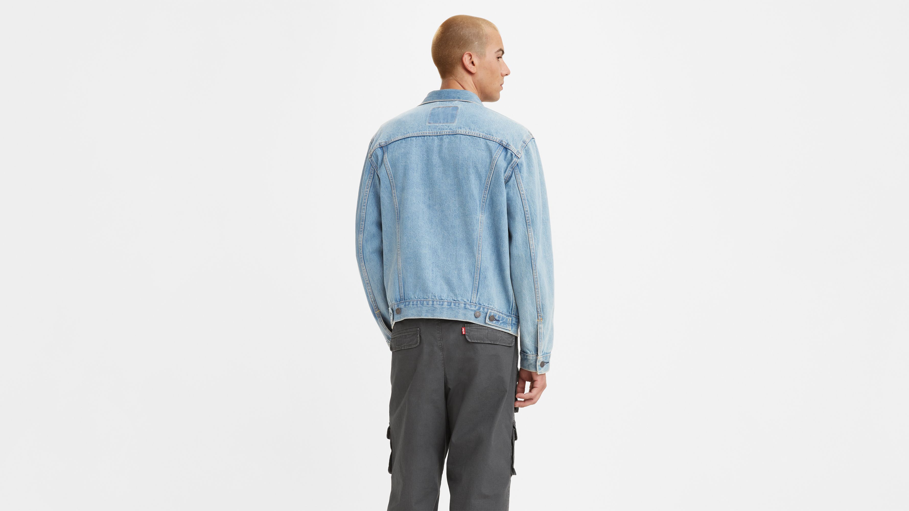 levi's trucker jacket blue