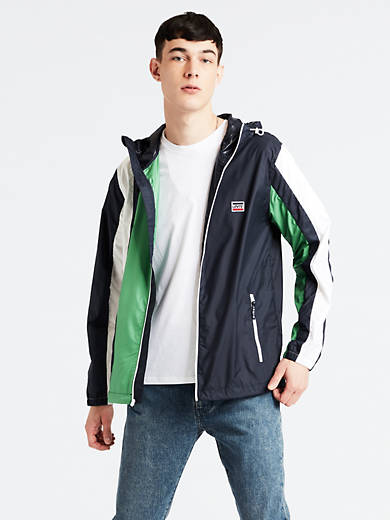 Vertical Windrunner Jacket - Green | Levi's® US