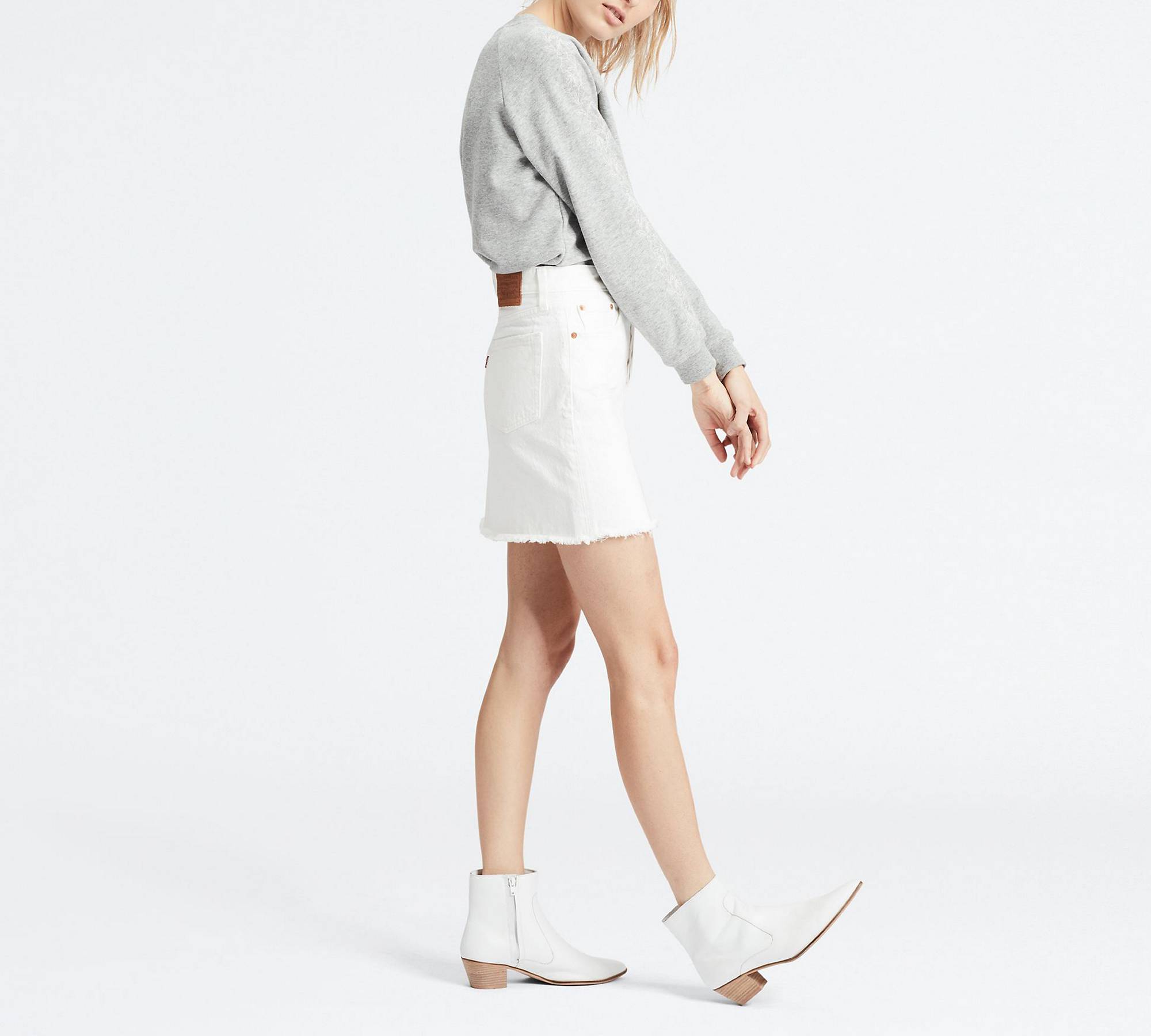 Deconstructed Iconic Boyfriend Skirt - White | Levi's® BE