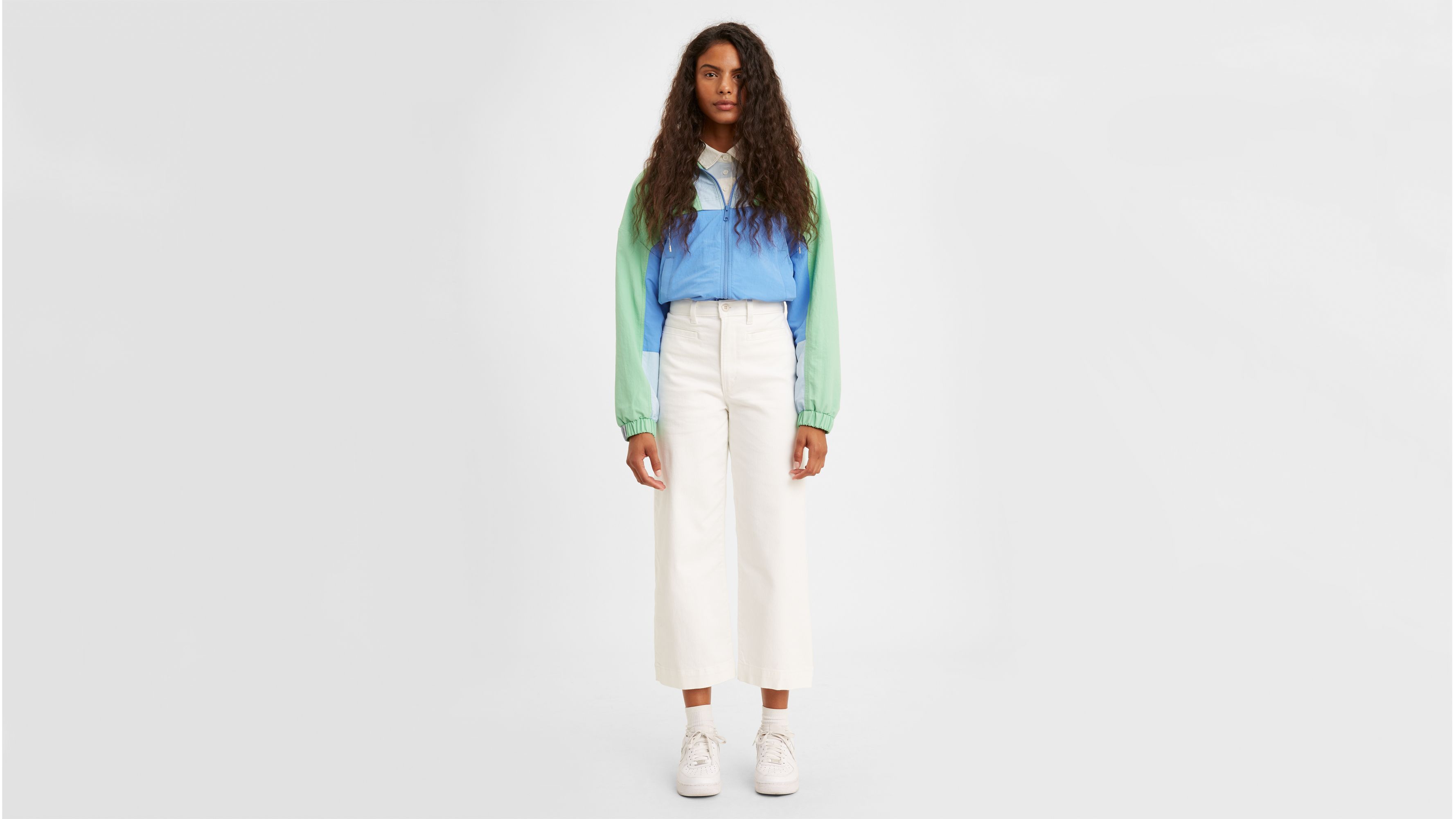 levi's cropped white jeans