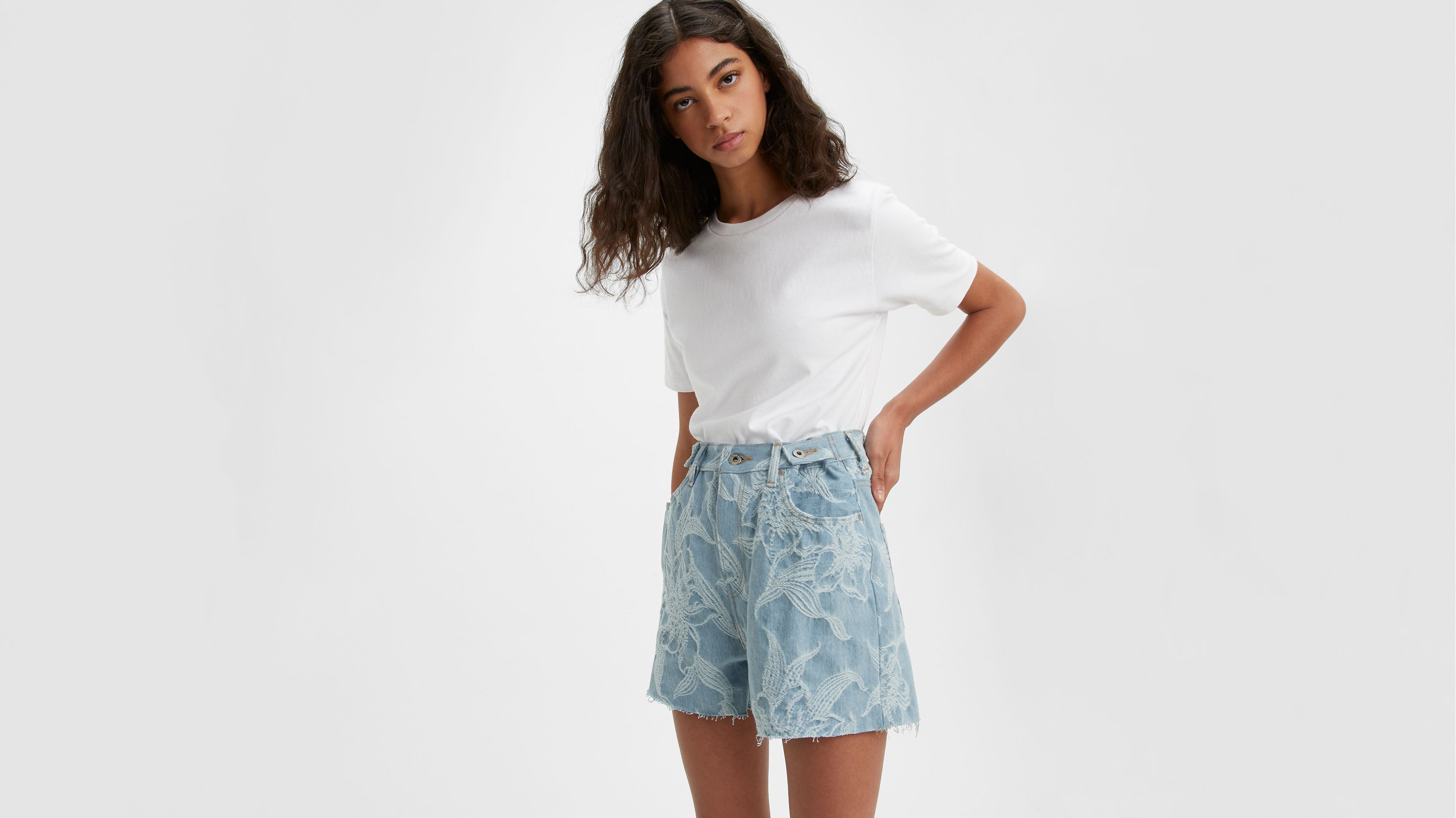 cinched jean shorts