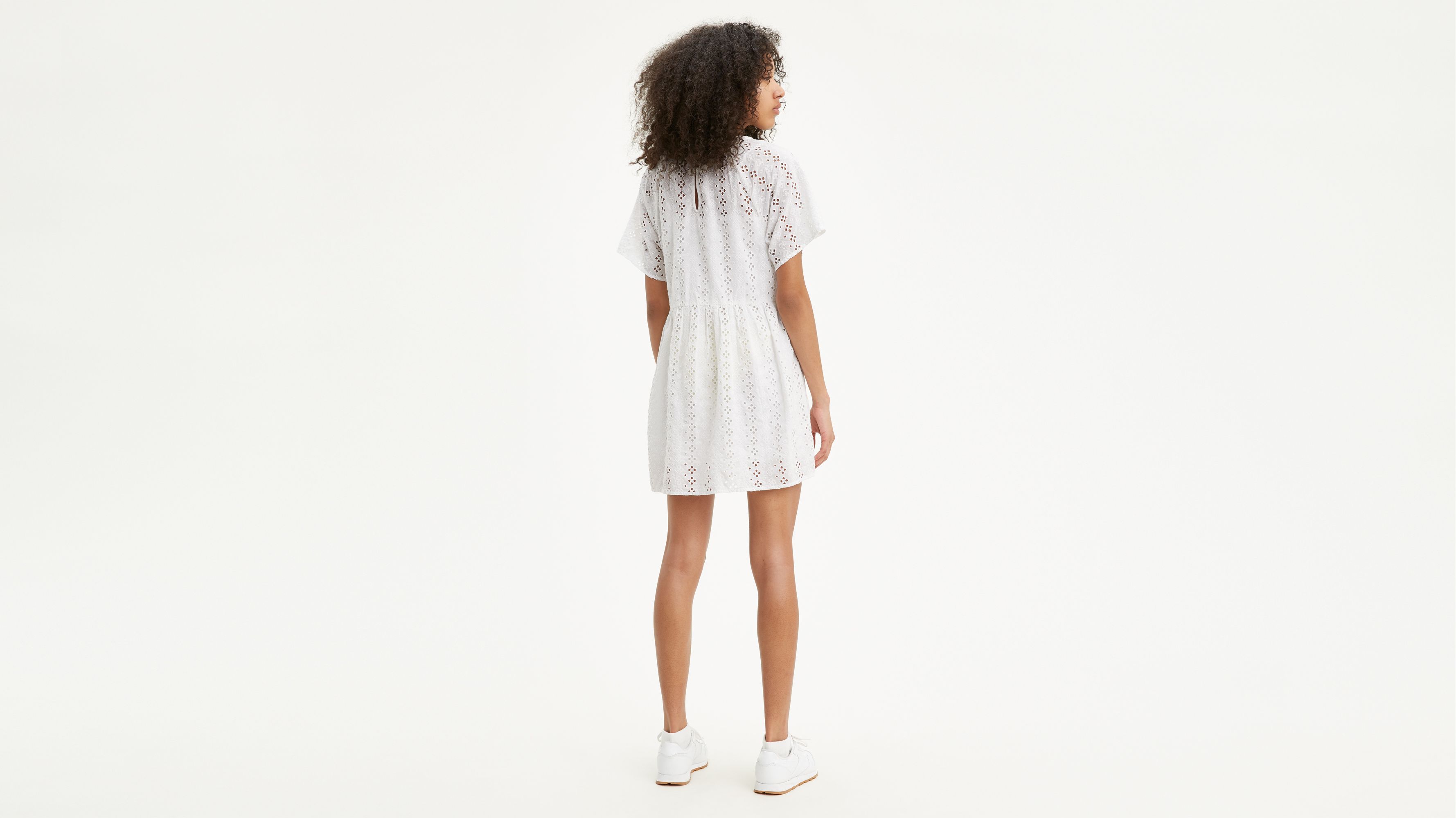 levis white dress