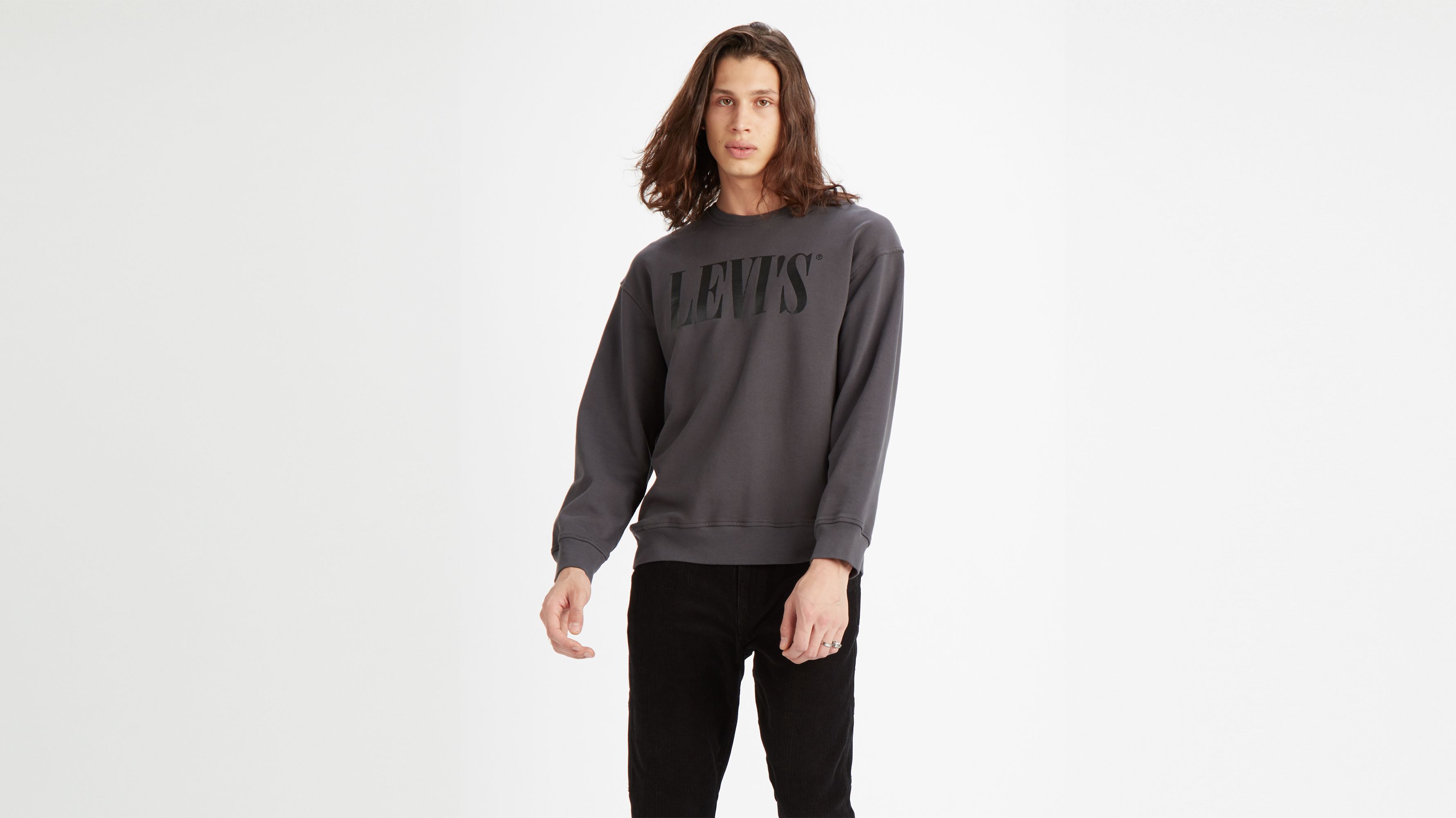 levi's relaxed graphic crew