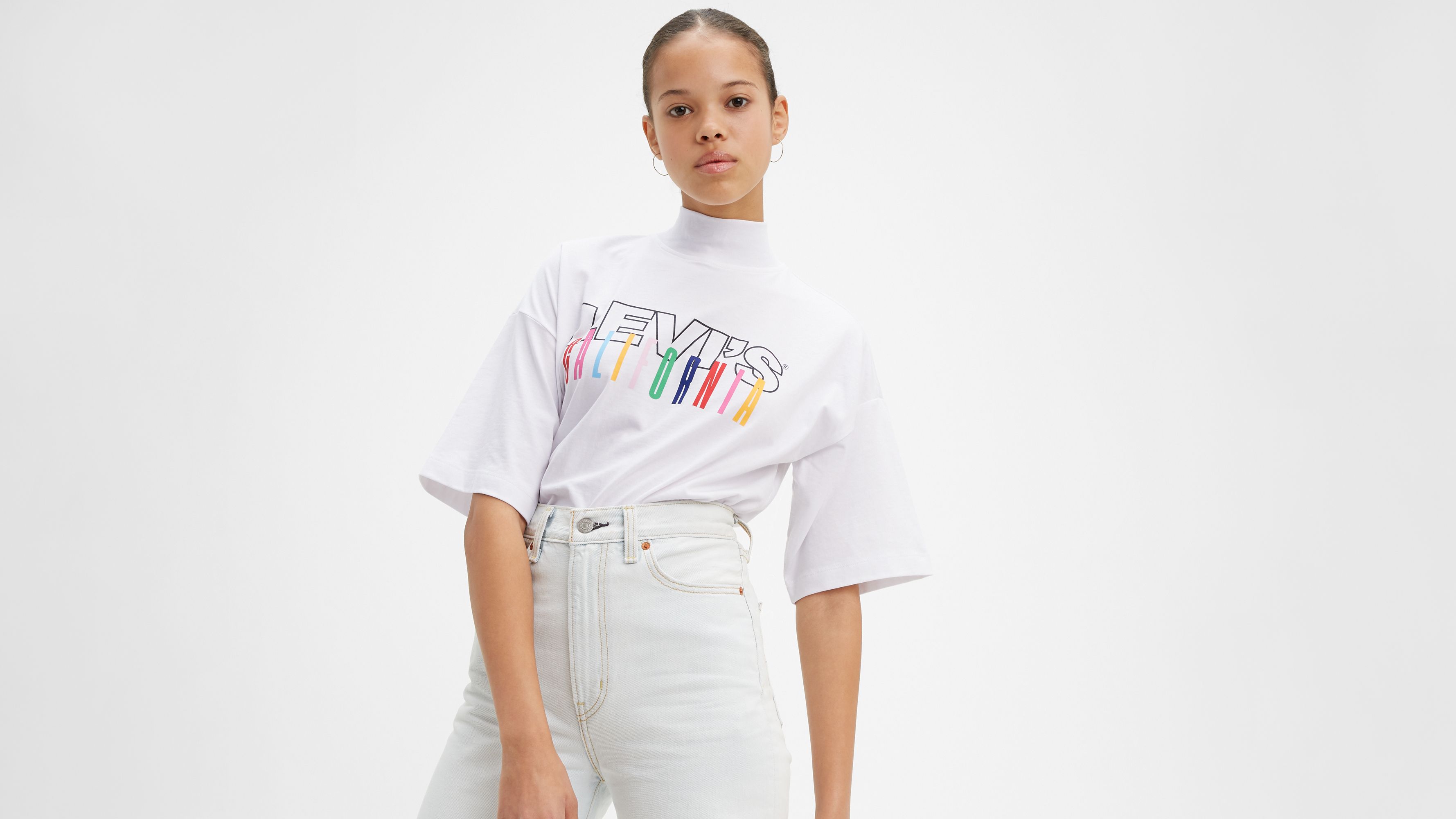 Levis white t hot sale shirt for women